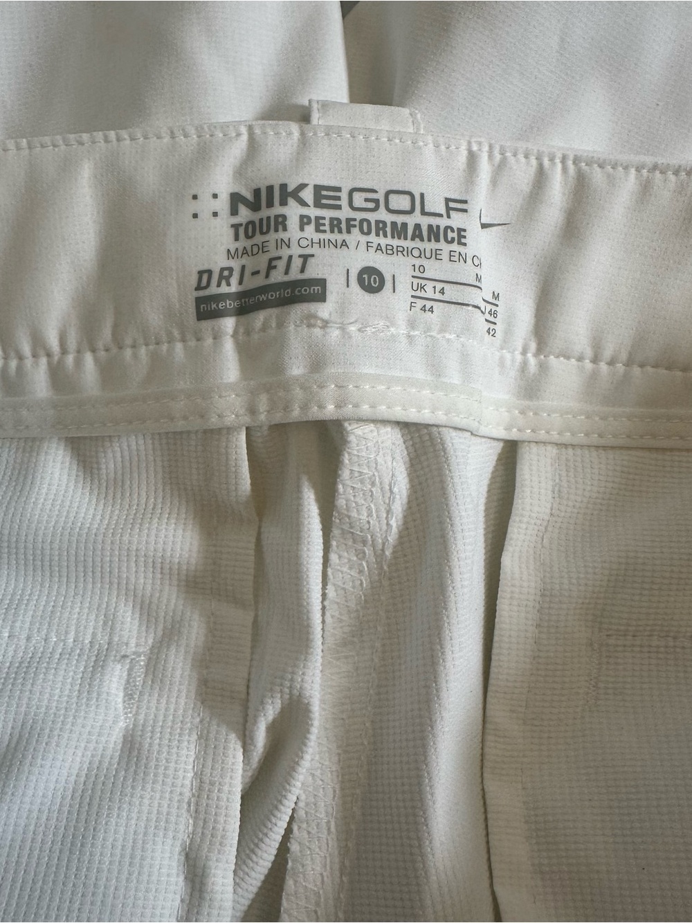 🤍⛳ Nike Golf Tour Performance Women’s Golf Shorts – Size 10 Medium ⛳🤍 - Picture 5 of 6